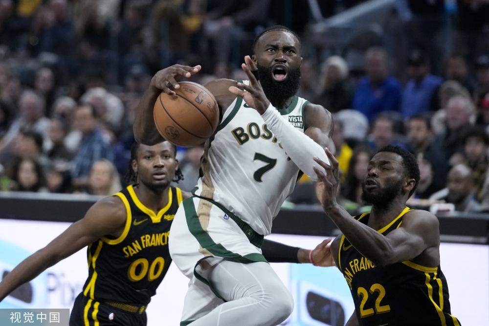 随着职业足 随着职业足