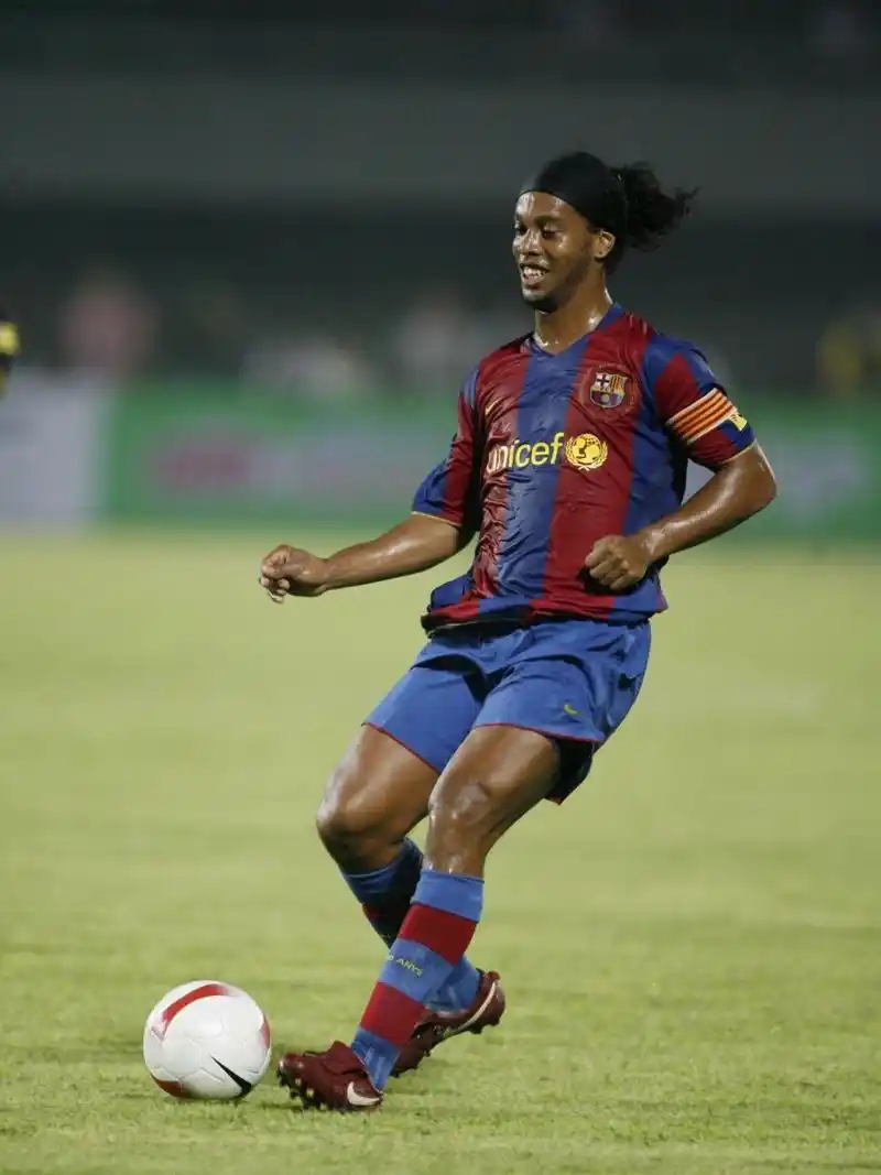 雷亞爾轉投 雷亞爾轉投