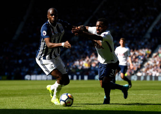 紧密团结 紧密团结